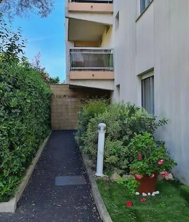 Apartman Studio Avec Grande Terrasse Antibes